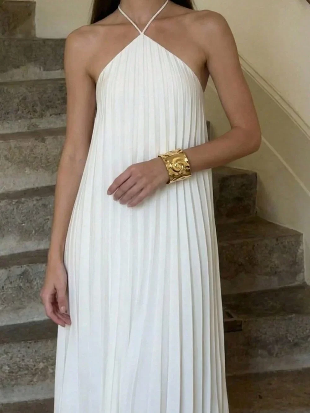 White Elegant Women's Pleated Halter Neck Maxi Dress - Picture 4 of 11